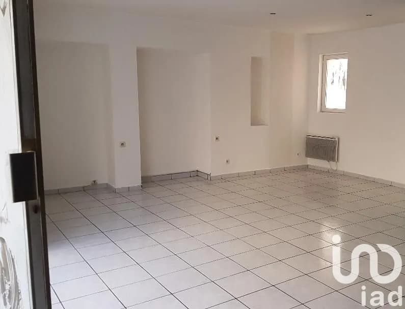 Immeuble de rapport 3 pièces 100 m² - Photo 1