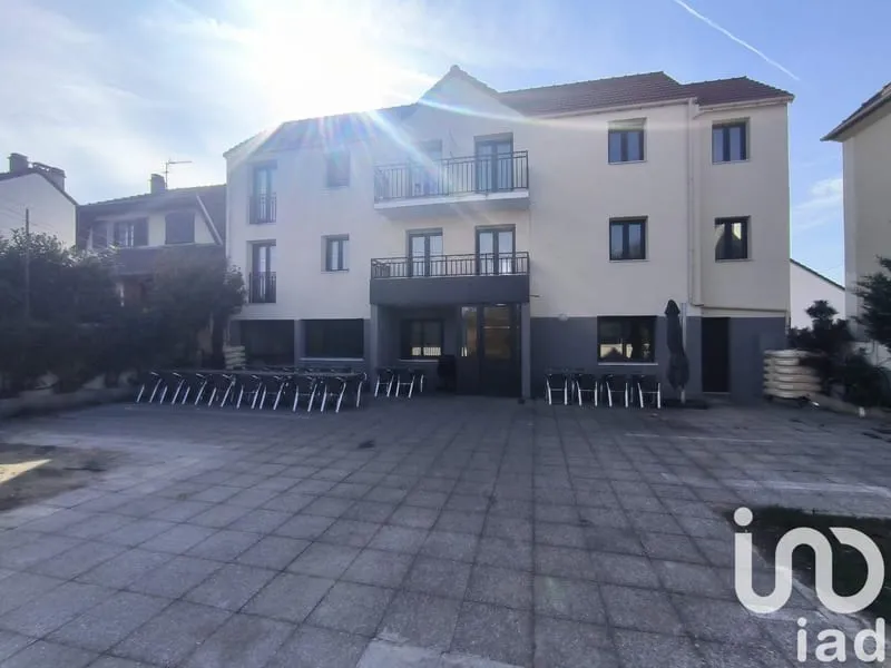 Bâtiment 268 m² - Photo 1