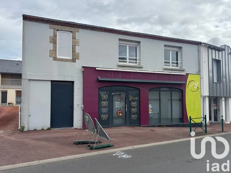 Bâtiment 220 m² - Photo 1