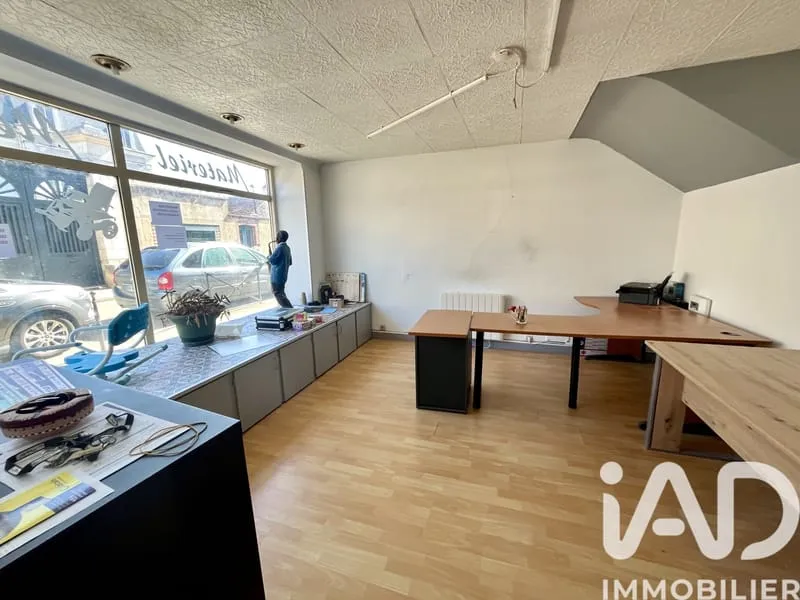 Bâtiment 418 m² - Photo 1