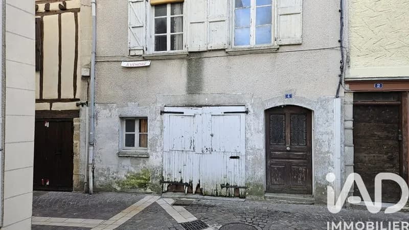 Immeuble de rapport 2 pièces 220 m² - Photo 1