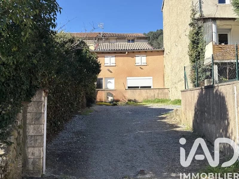 Bâtiment 238 m² - Photo 1