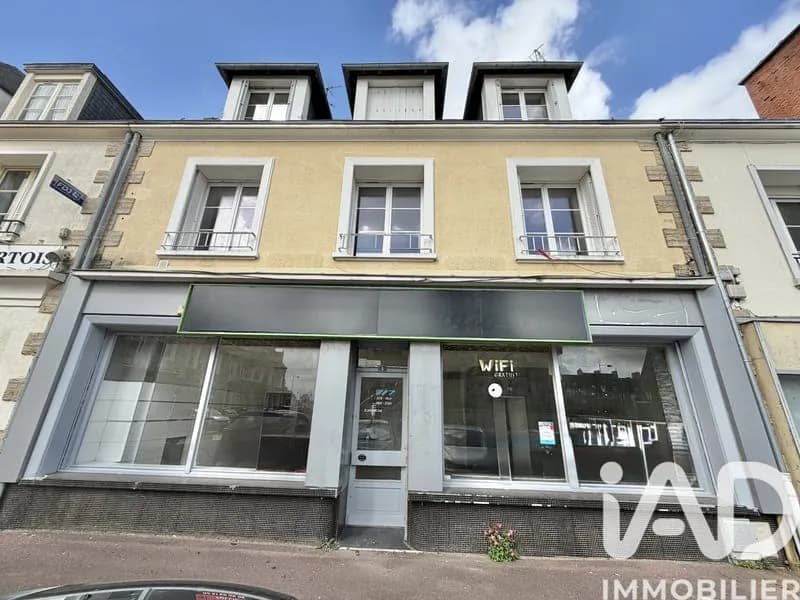 Bâtiment 220 m² - Photo 1