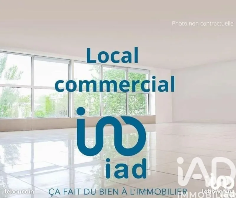Bâtiment 950 m² - Photo 1
