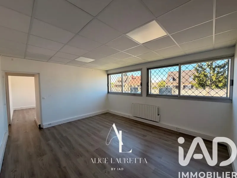 Bâtiment 610 m² - Photo 1