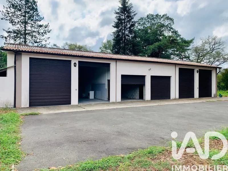Bâtiment 170 m² - Photo 1