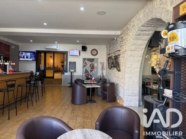 Bâtiment 596 m² - Photo 1