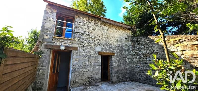 Bâtiment 220 m² - Photo 1