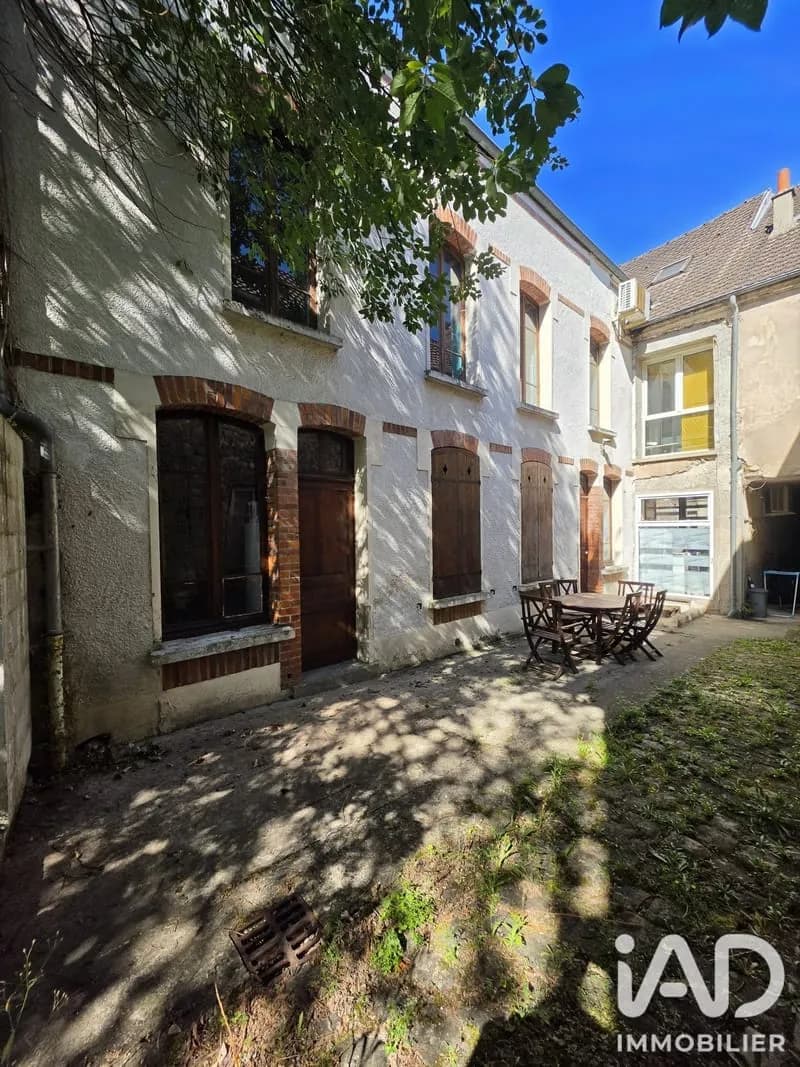 Bâtiment 170 m² - Photo 1