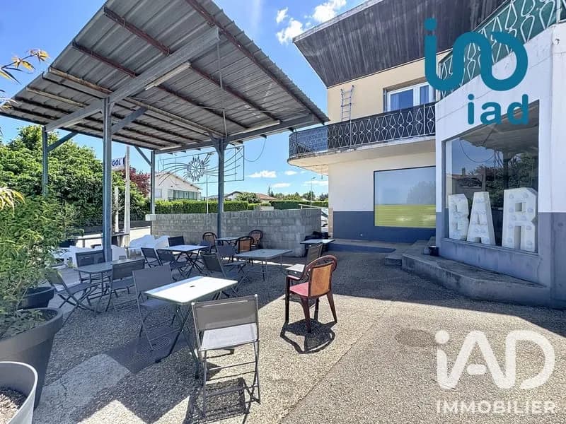 Bâtiment 581 m² - Photo 1