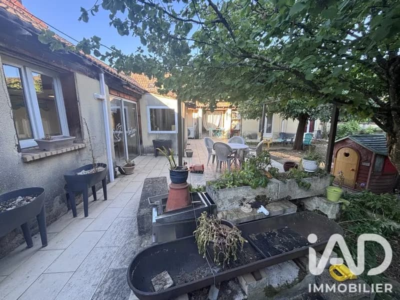 Vente Maison de ville 10 pièces - Photo 1