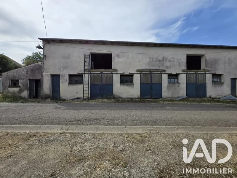 Bâtiment 660 m² - Photo 1
