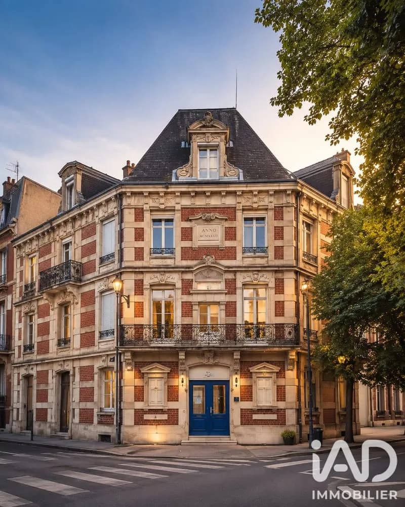 Bâtiment 735 m² - Photo 1