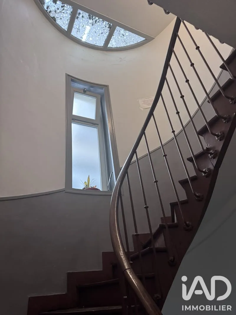 Bâtiment 300 m² - Photo 1