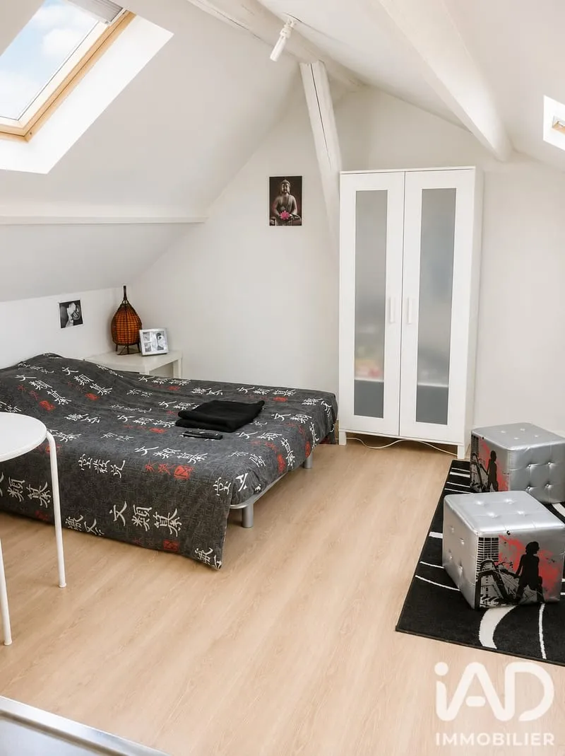 Immeuble de rapport 1 pièce 67 m² - Photo 1