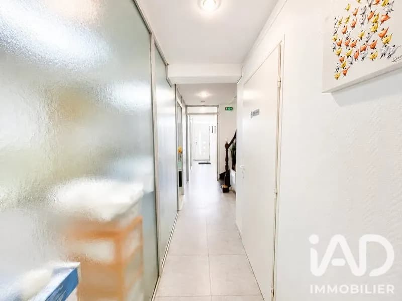 Bâtiment 90 m² - Photo 1