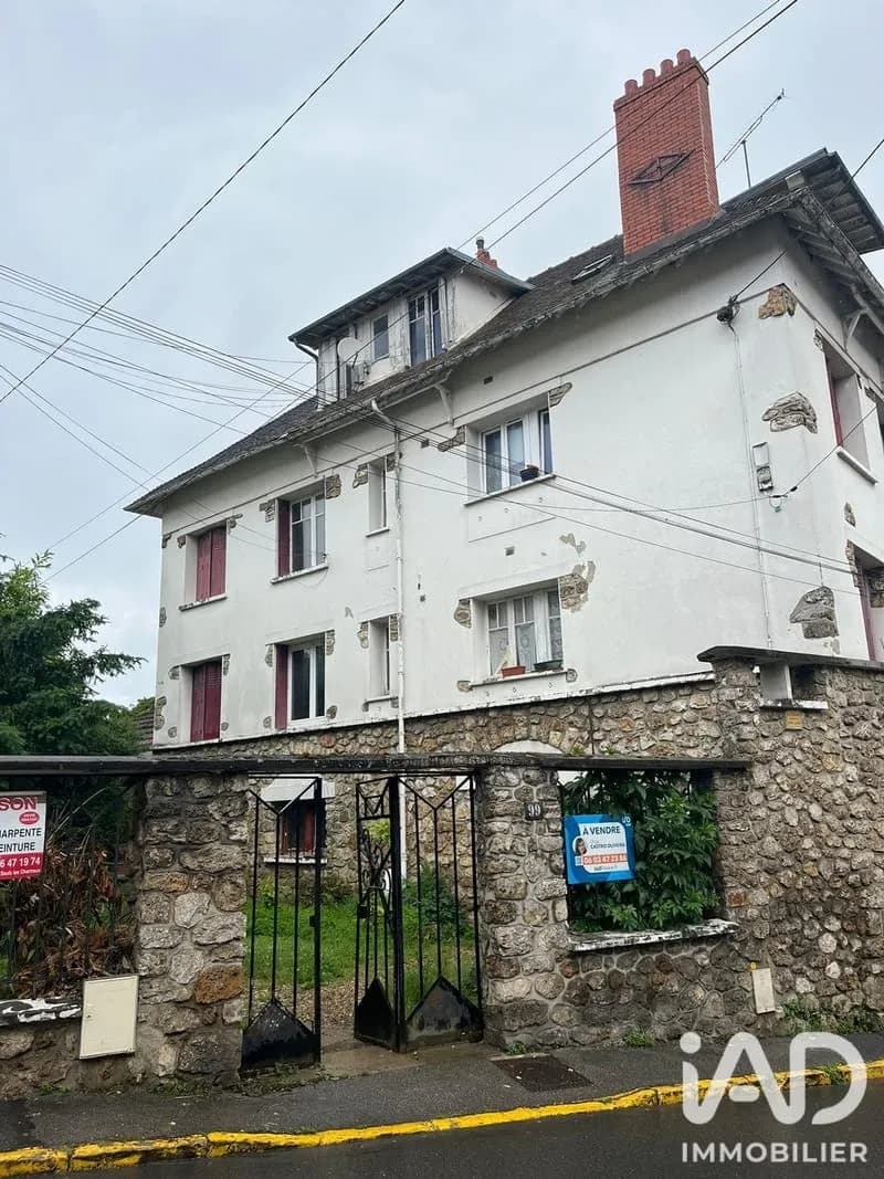 Bâtiment 200 m² - Photo 1