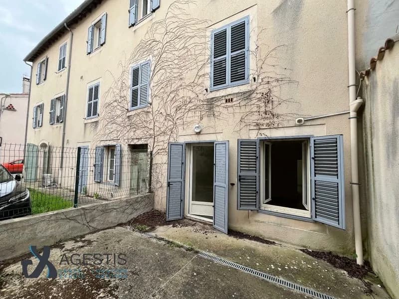 Bâtiment 370 m² - Photo 1