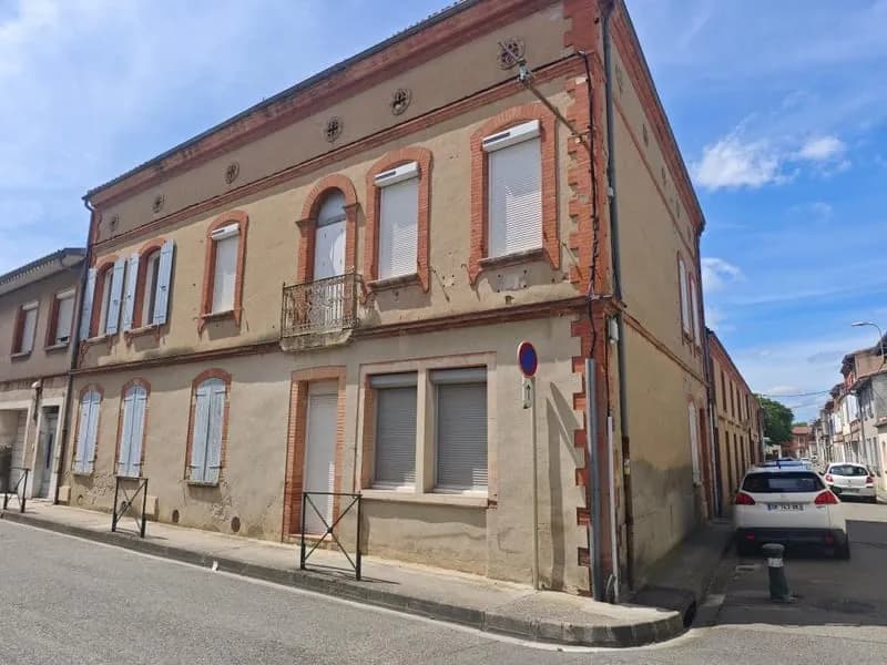 Bâtiment - Photo 1