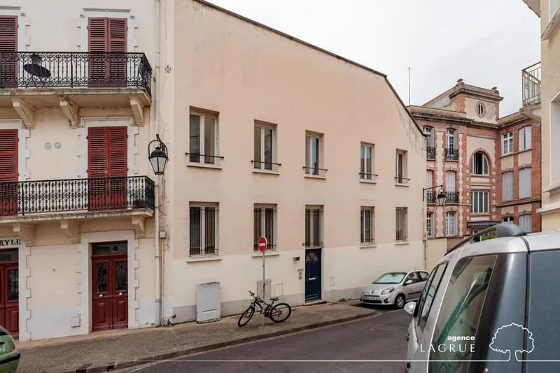 Immeuble de rapport 142 m² - Photo 1