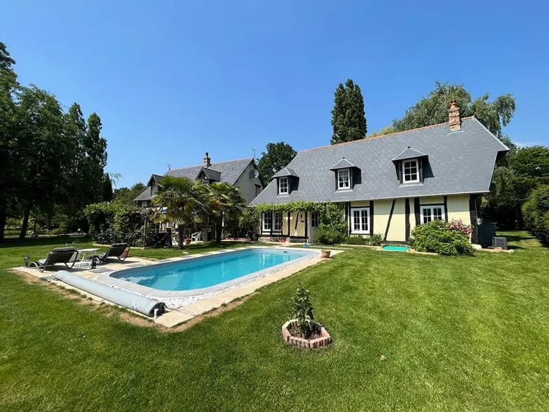 Ensemble immobilier avec piscine à l'abri des regards - Photo 1