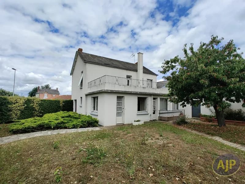 Ensemble immobilier Saint Macaire en Mauges - Photo 1