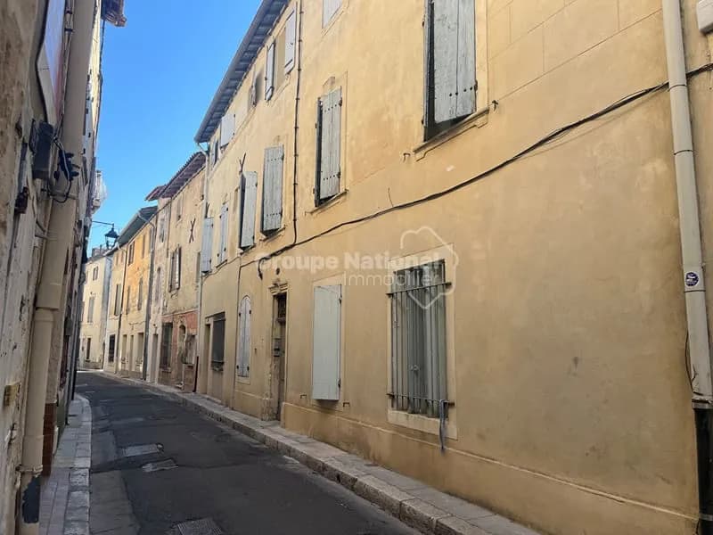Immeuble 6 appartements loués Tarascon - Photo 1