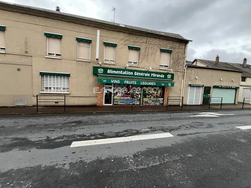 IMMEUBLE DE RAPPORT - MUR COMMERCIAUX - HABITATION - MAROMME - 148.71m² - 4 CHAMBRES - Photo 1