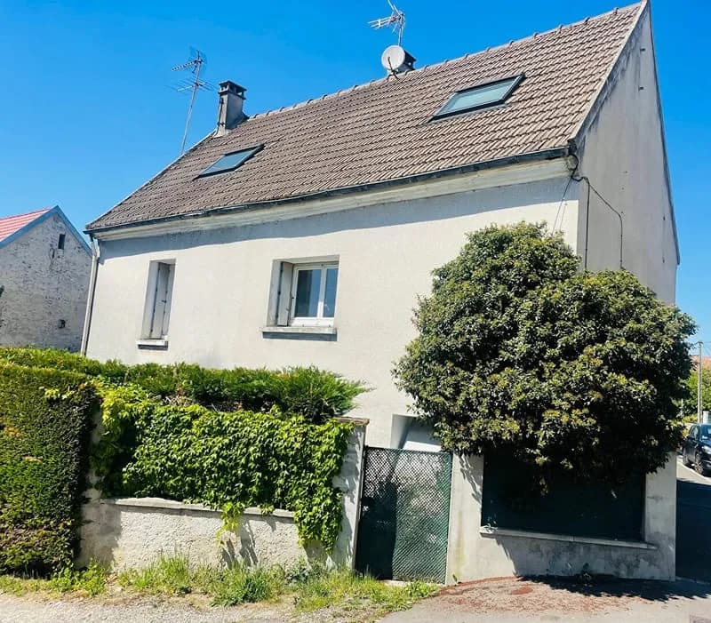 Ensemble immobilier Nanteuil Les Meaux 150 m2 - Photo 1