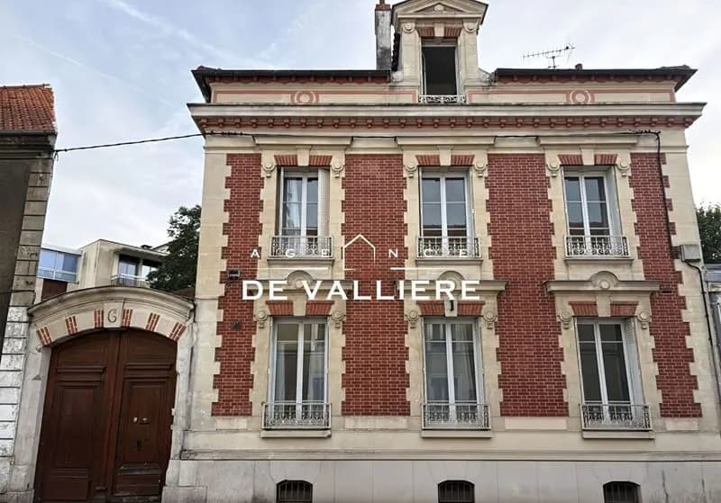 BELLE DEMEURE ET ENSEMBLE IMMOBILIER - COEUR DE VILLE - Photo 1