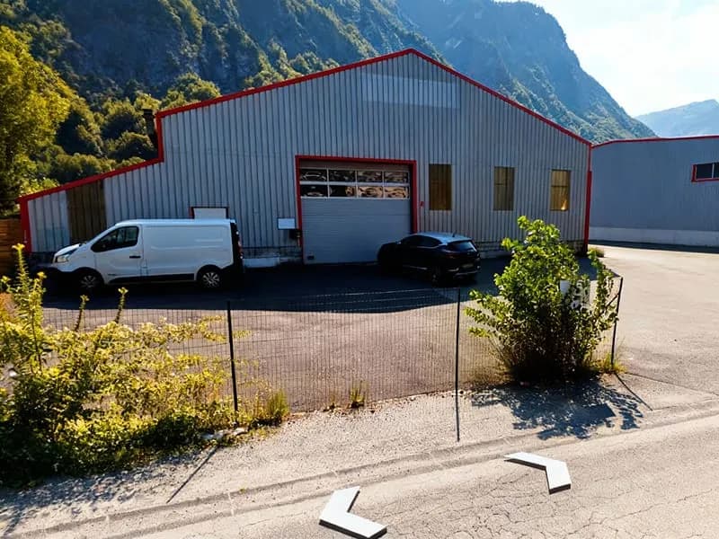 ENSEMBLE IMMOBILIER 350 m2 - Photo 1