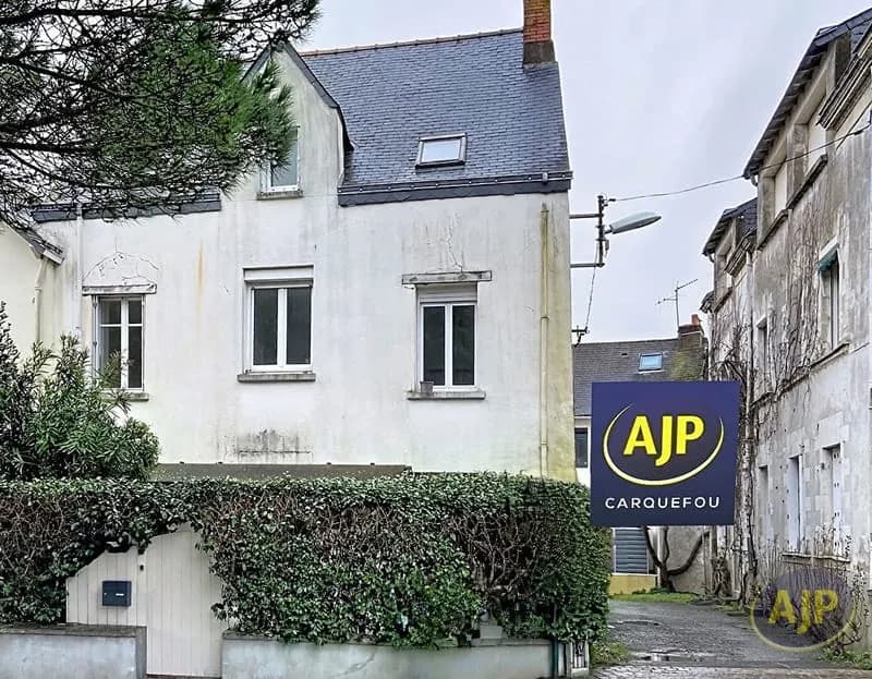 Immeuble de rapport. - Photo 1