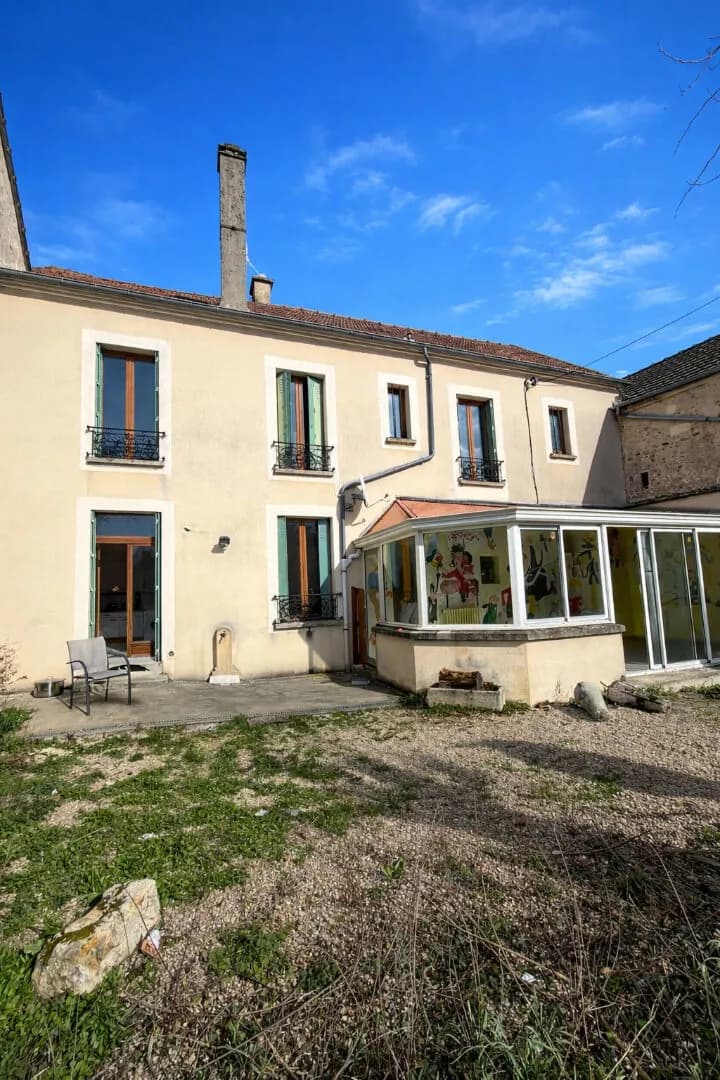 Immeuble La Ferte Sous Jouarre 7 pièce(s) 130 m2 - Photo 1