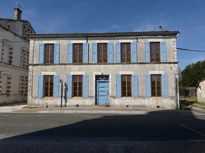 CENTRE VILLE - Ensemble immobilier de 200 m² - Photo 1