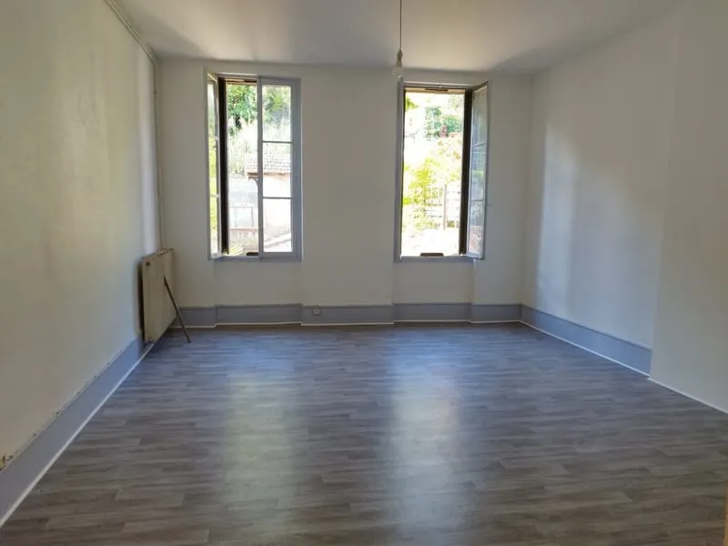 SPACIEUSE MAISON OU IMMEUBLE LOCATIF MOISSAC - Photo 1