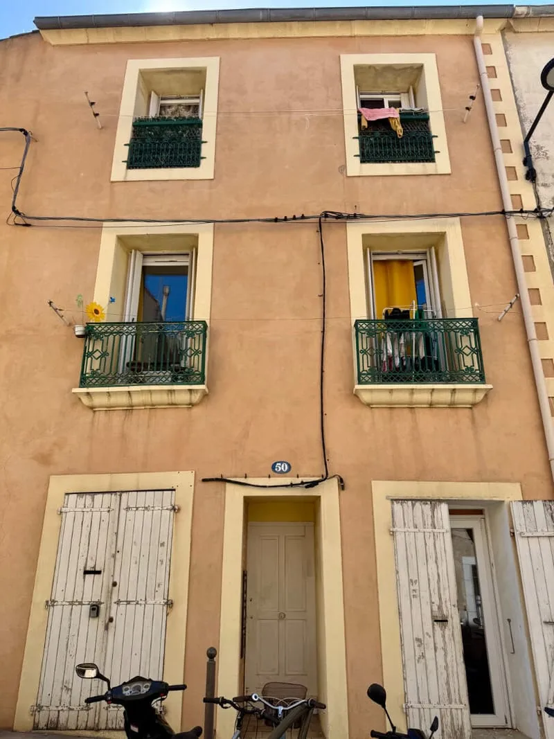 Immeuble de136 m2 4 lots au quartier Haut à Sète centre ville - Photo 1
