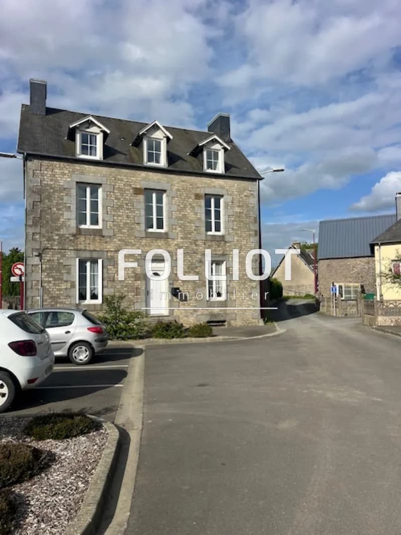 A vendre Immeuble Vire Normandie - Photo 1