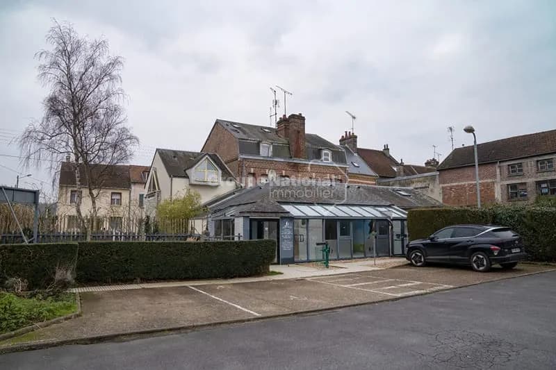 Immeuble Beauvais 10 pièce(s) 214.24 m2 - Photo 1
