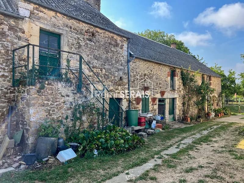 Ensemble immobilier à vendre à Vrigny - Un projet à fort potentiel ! - Photo 1