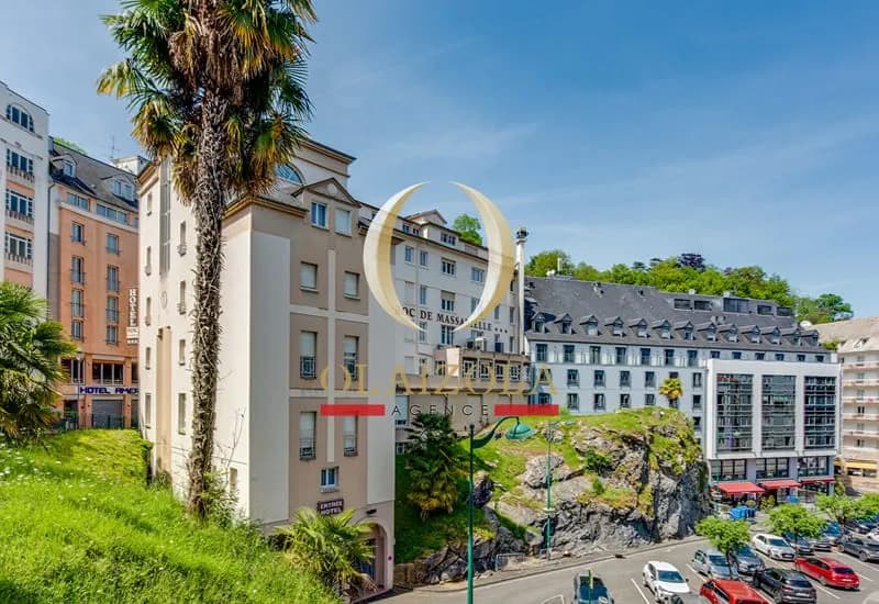 LOURDES - IMMEUBLE D'HOTEL : 2760m2 - 96 chambres - Photo 1