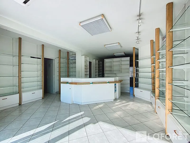 Immeuble mixte 128m2 - La Romagne - Photo 1