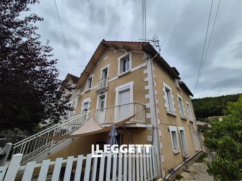 Immeuble 20 pièce(s), TRÉLISSAC - Photo 1