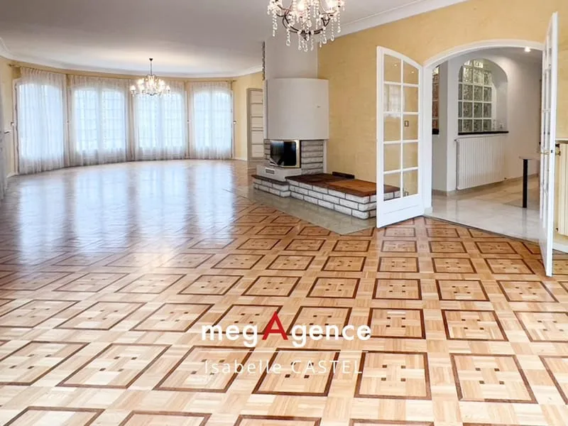 INVESTISSEMENT À FORTE RENTABILITÉ - MAISON ÉVOLUTIVE EN IMMEUBLE DE RAPPORT - Photo 1