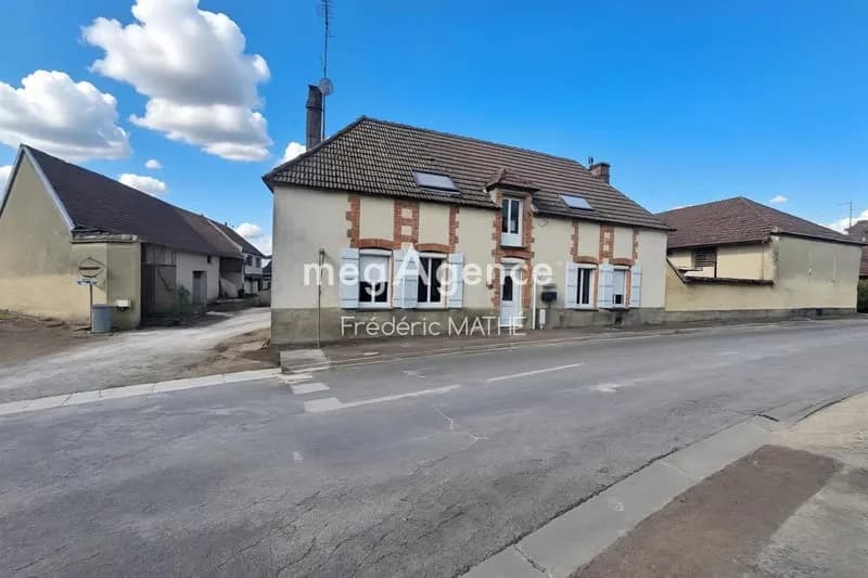 ENSEMBLE IMMOBILIER À FORT POTENTIEL - ANGLURE (51260) - Photo 1