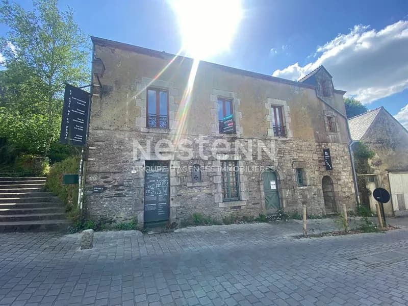 BEL IMMEUBLE ROCHEFORT-EN-TERRE - Photo 1