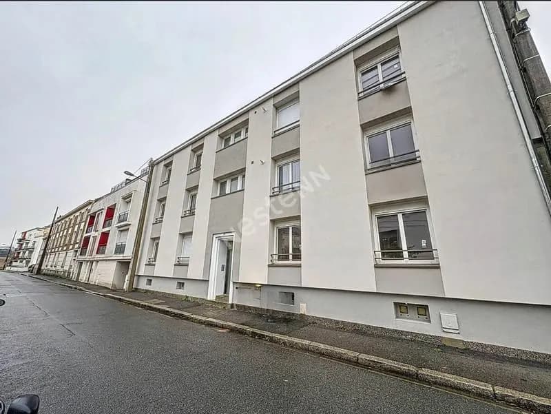 Immeuble à Tours entièrement rénové. - Photo 1