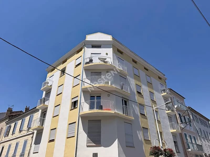 Immeuble de rapport entièrement loué Toulon St Roch - Photo 1