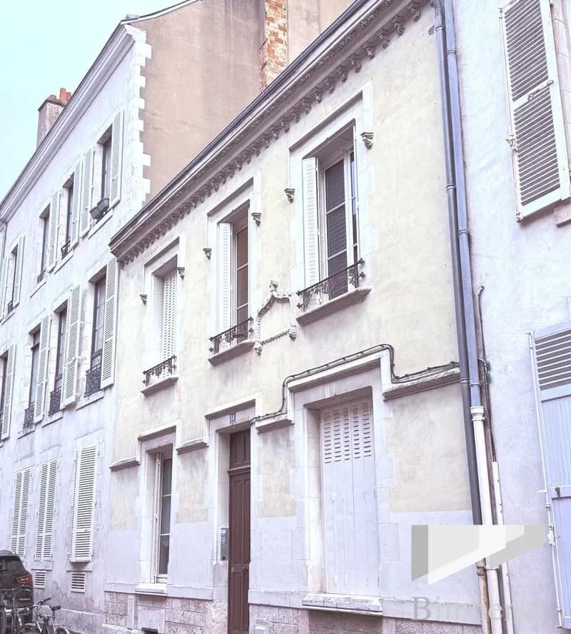 Immeuble de rapport en Hyper Centre - Photo 1