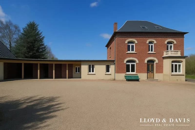 Ensemble immobilier de caractère - 4 maisons + grange, à 1h3 - Photo 1