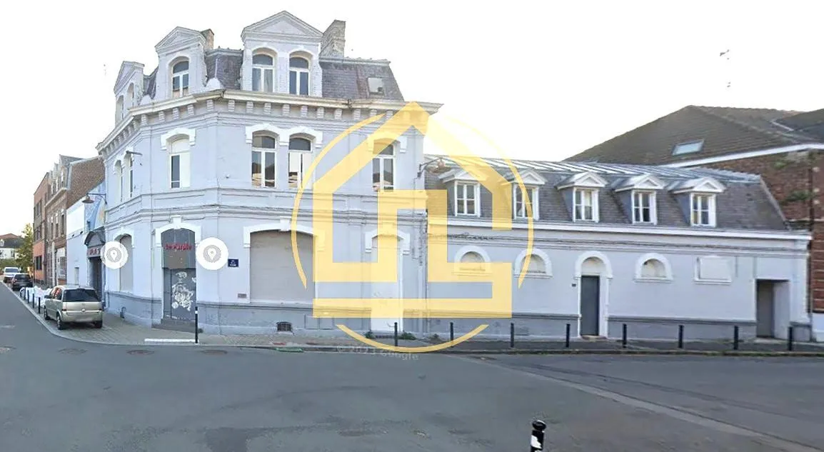 Rare ! Immeuble de rapport : ancienne discothèque centre ville - Photo 1